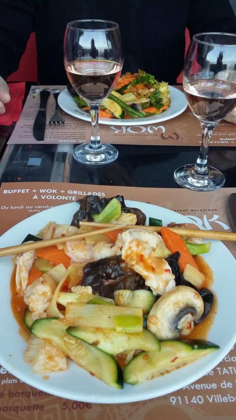 M Wok