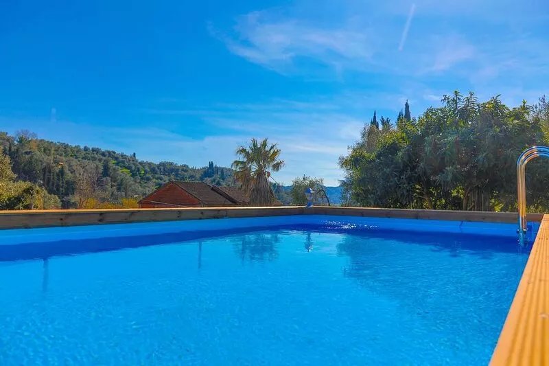 Green Family Villa: Eco friendly, pool, A/C, WiFi