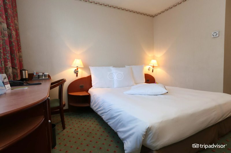 Mercure Paris Tour Eiffel Grenelle Hotel