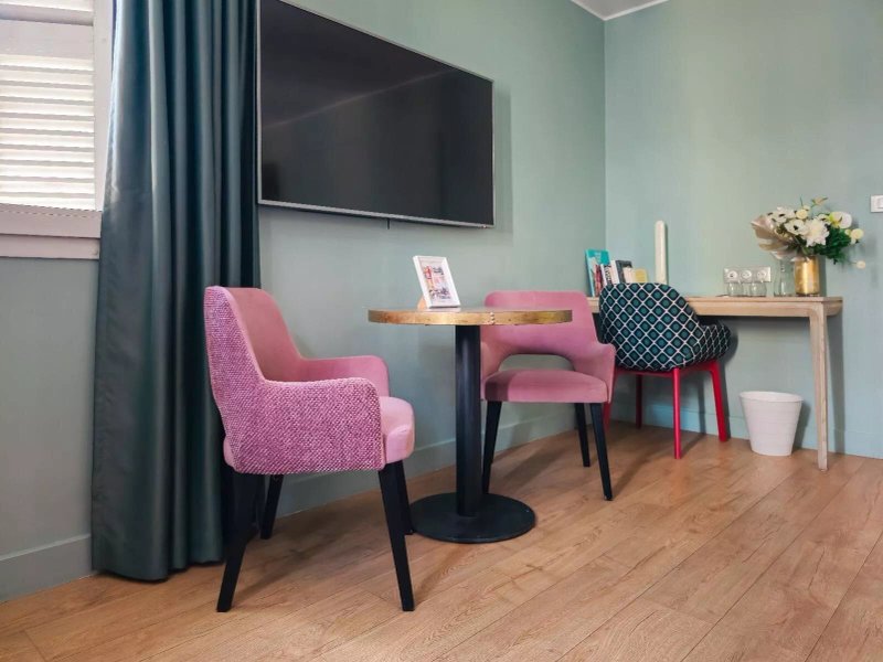 Grand Hotel Dauphine Boutique-Hotel & Suites