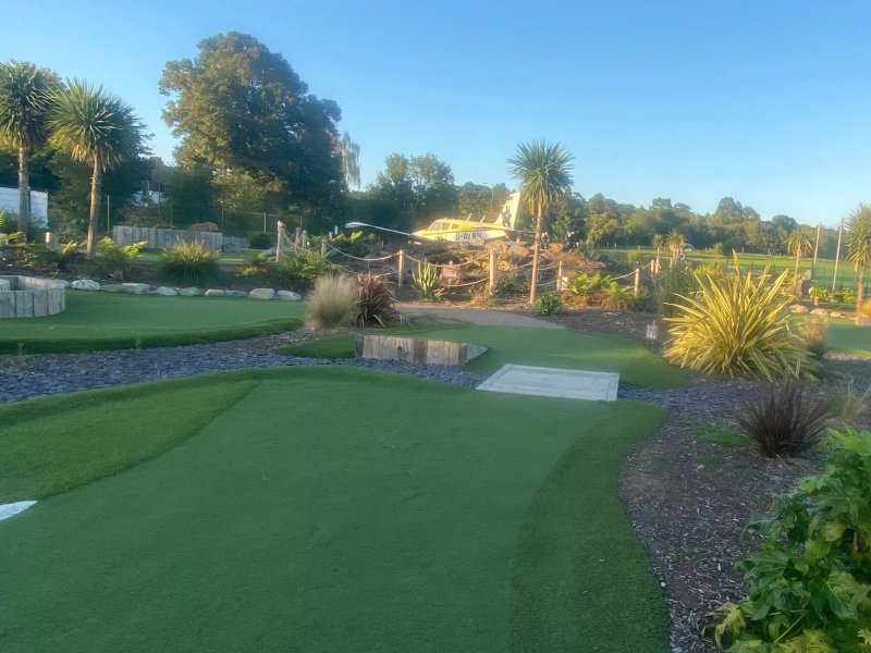 Ravenmeadow Golf Club