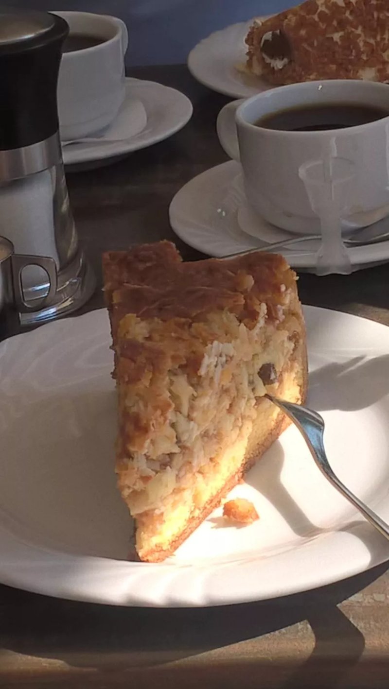Konig Cafe & Konditorei