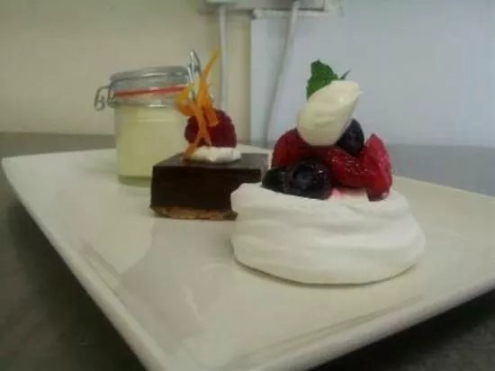 The Redwood Cafe and Restaurant