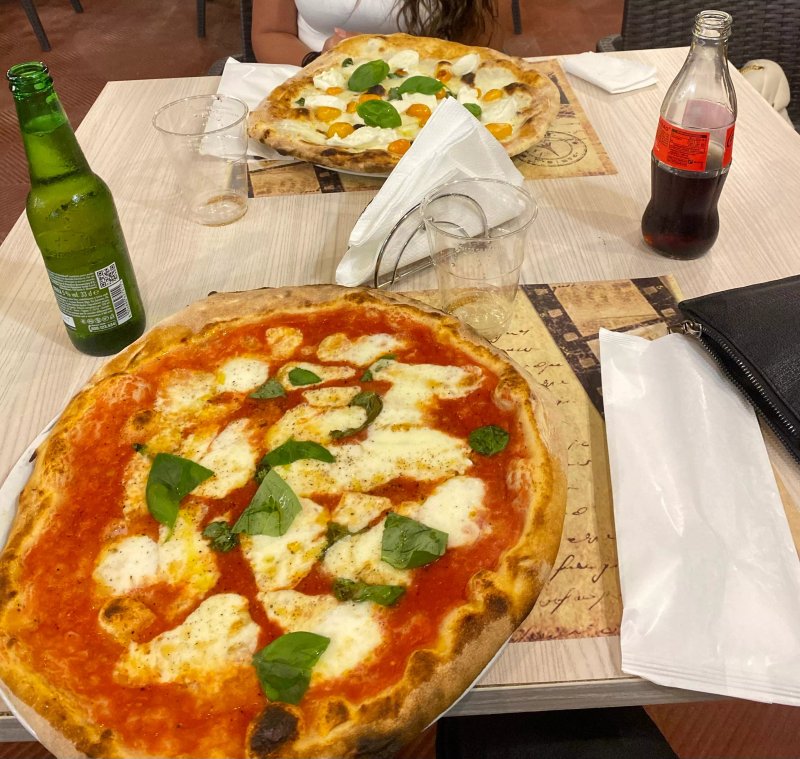 Pizzeria Bella Napoli