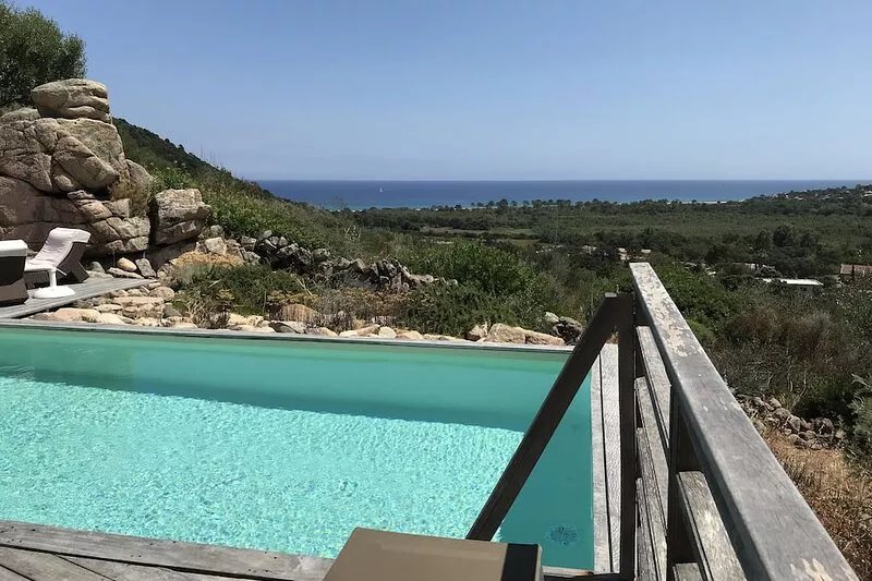 Very quiet villa, beautiful sea view, 9 p, pool, 3 bedrooms, Porto Vecchio
