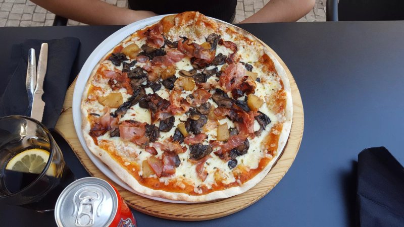 Pizzaria Luzzo Guimaraes