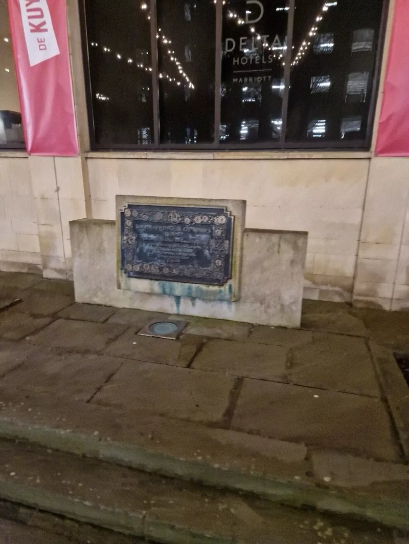 Diana Princess Of Wales Monument