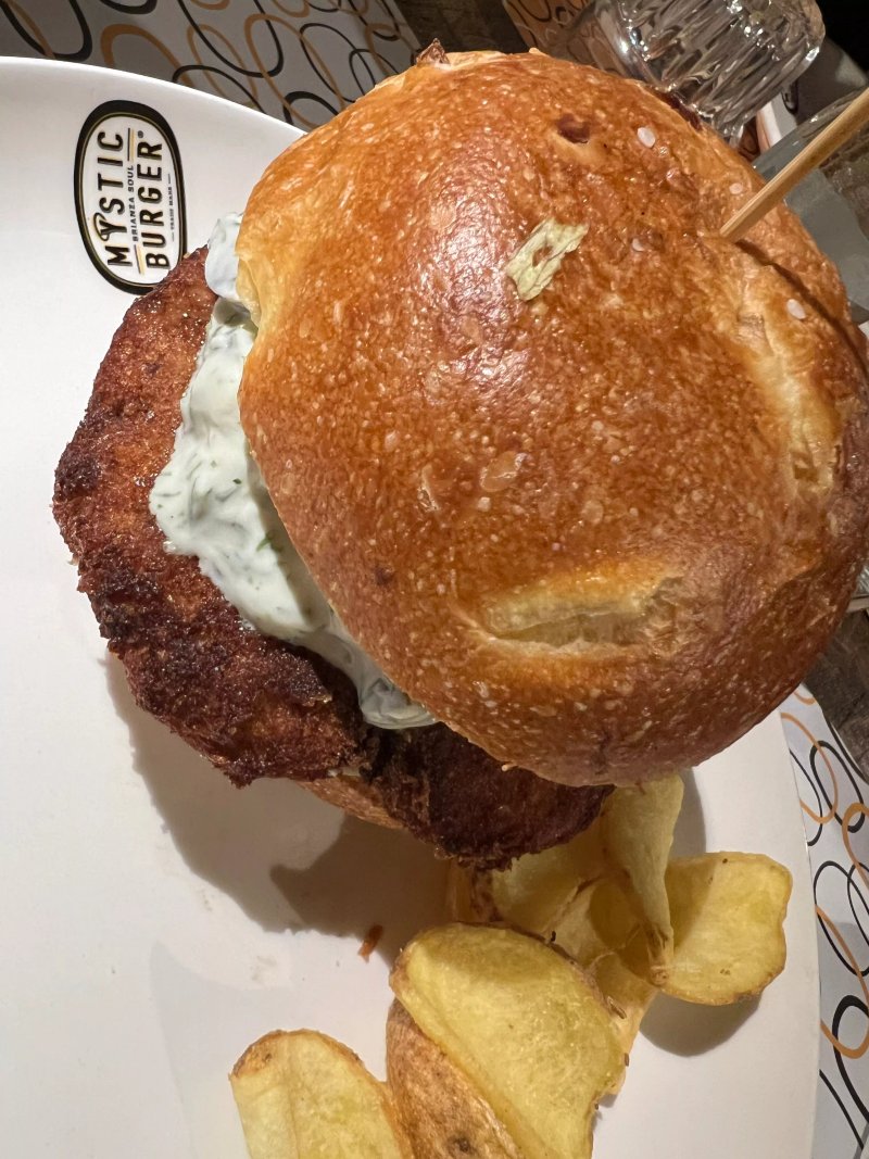 Mystic Burger