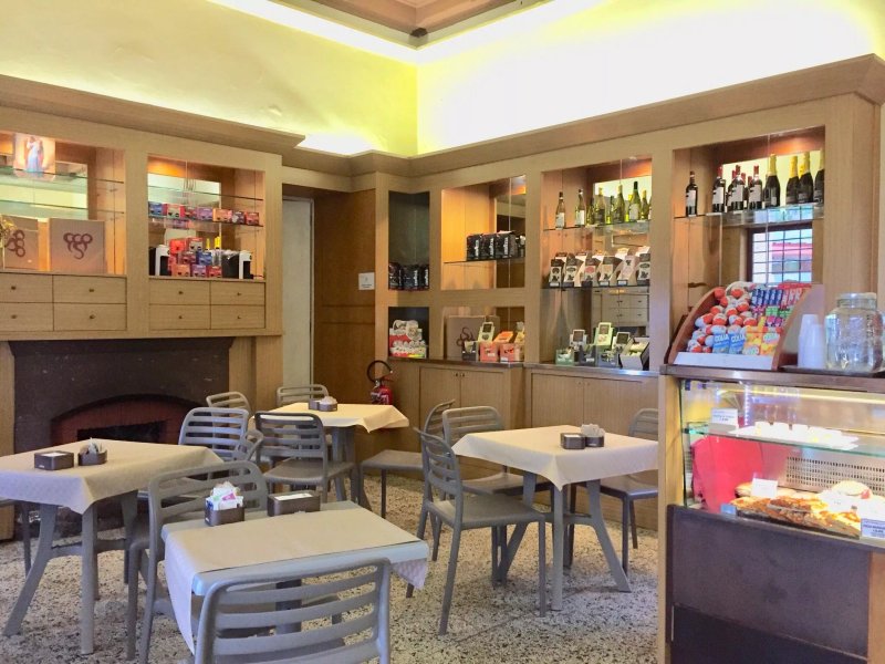 Caffe Massimiliano