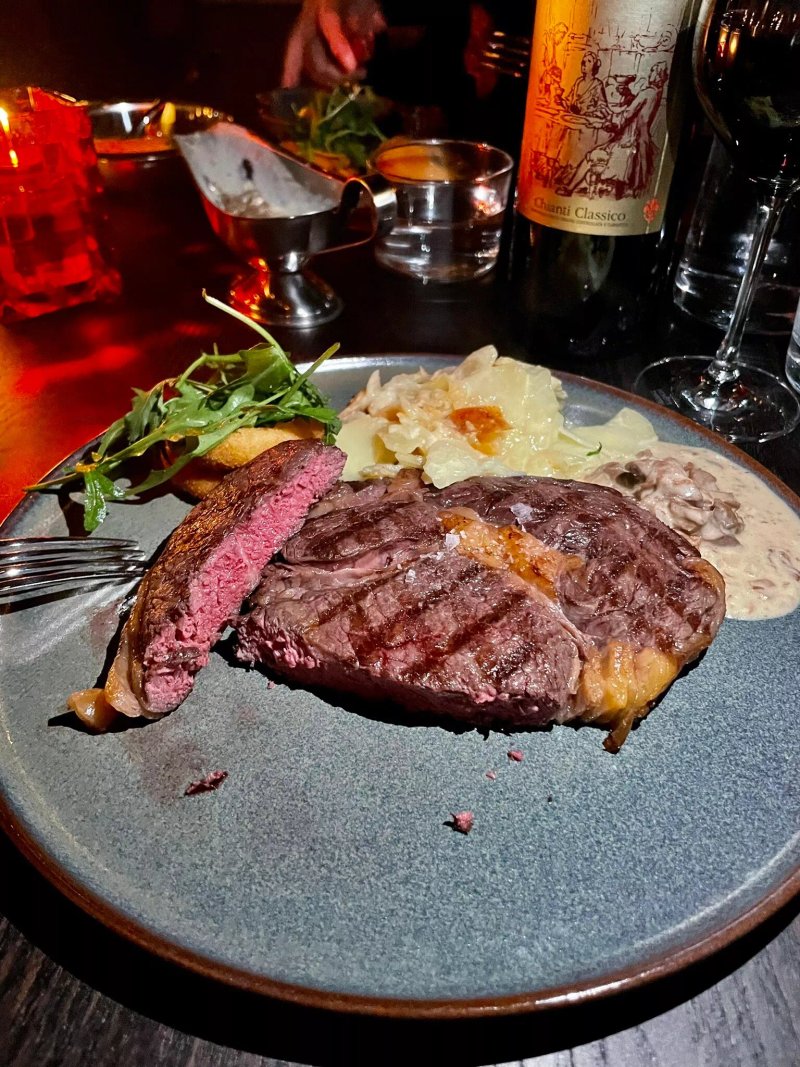 Kott Kok & Bar