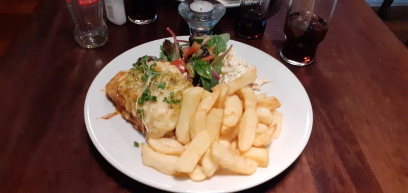Queens Cafe Bar