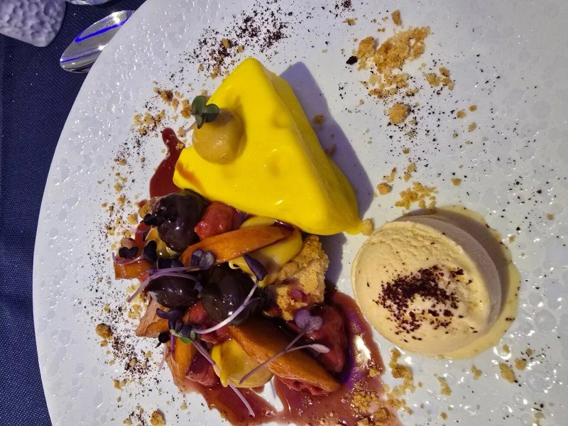Novilunio-miramare Restaurant Bistrobar