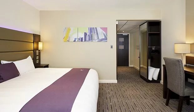 Premier Inn Nottingham West hotel