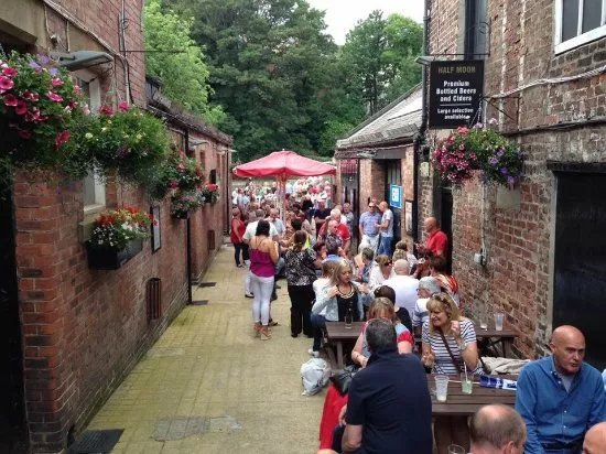 Half Moon Inn