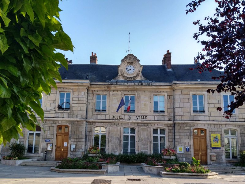 Hotel De Ville