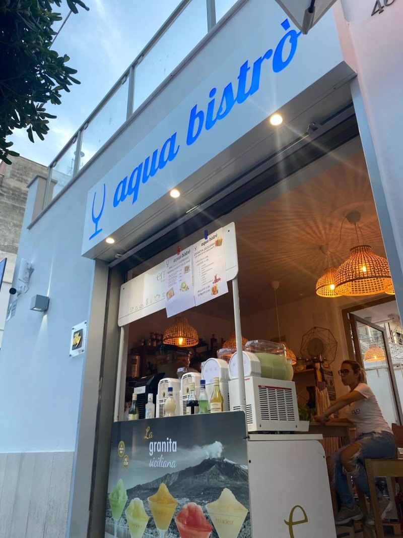 Aqua Bistro