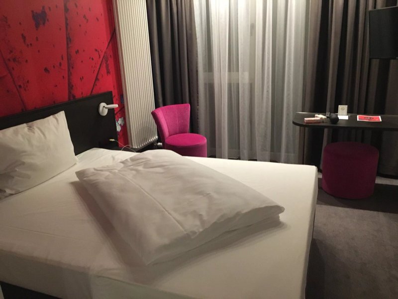 qubixx - StadtMitteHotel