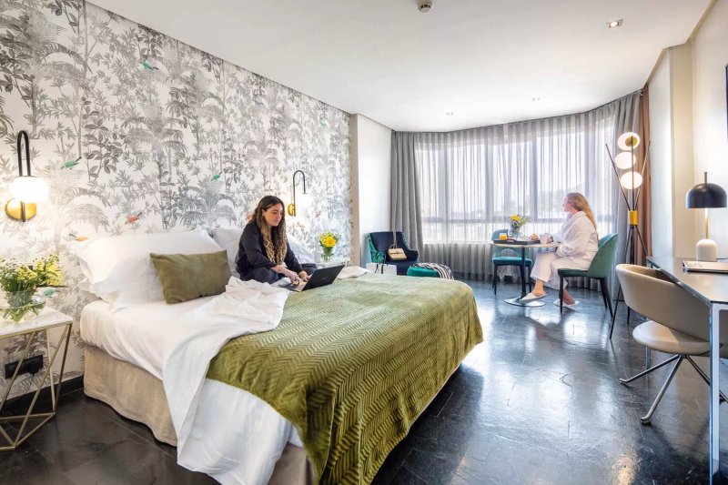 ApartoSuites Jardines de Sabatini