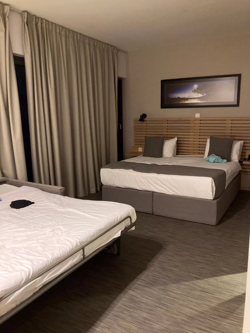 Fos Hotel