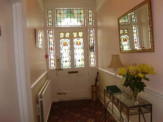 Ellenborough House Guest House