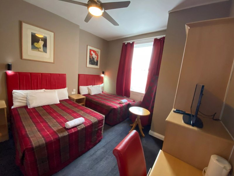 Lampton Guest House