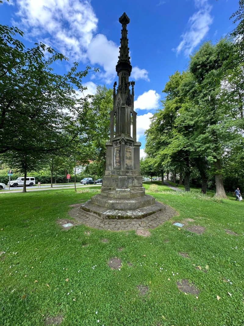 Engelbert-kaempfer-denkmal