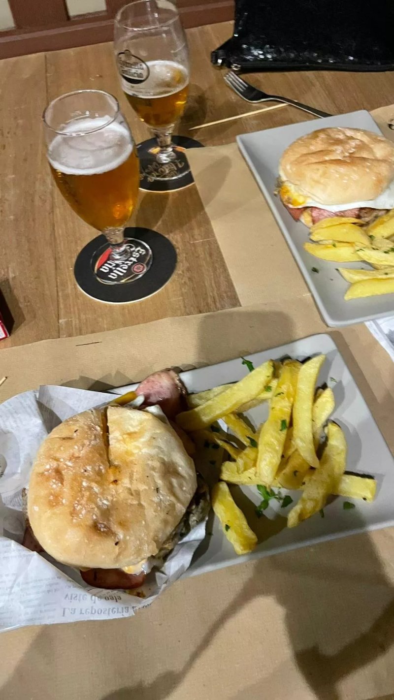 Queen Burger