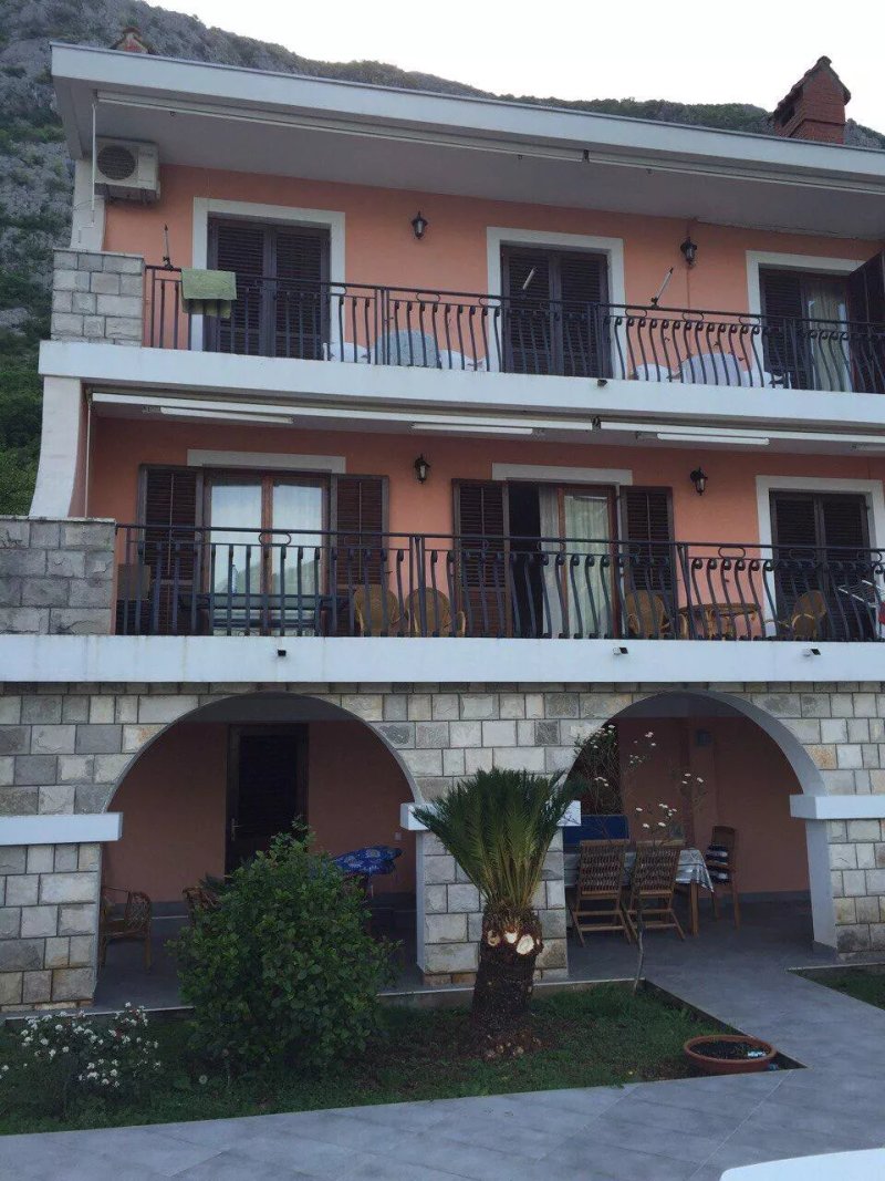 Guest House Tomcuk