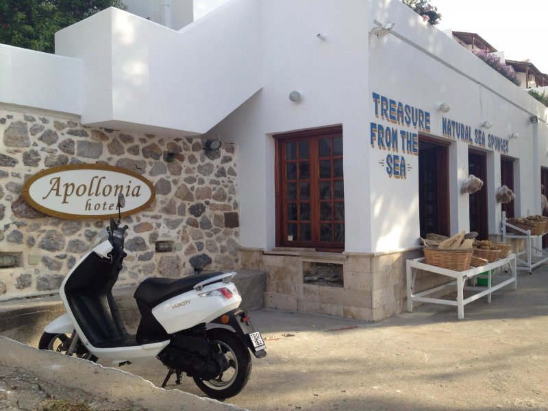 Apollonia Hotel