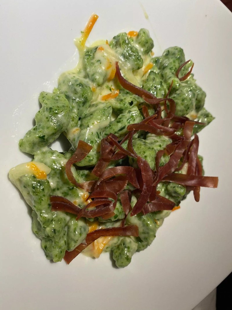 Hauser Restaurant
