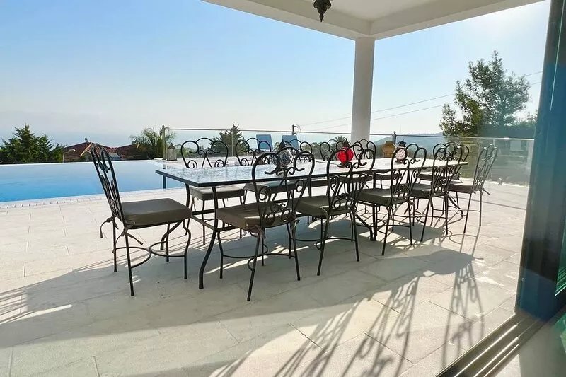 Luxury Villa with Private Pool and Spectacular Views *Late availability