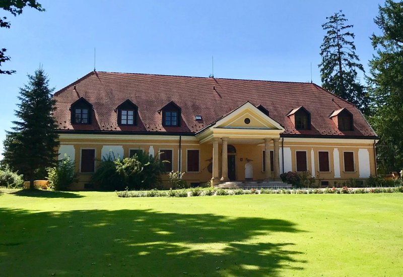 Hencse National Golf and Country Club