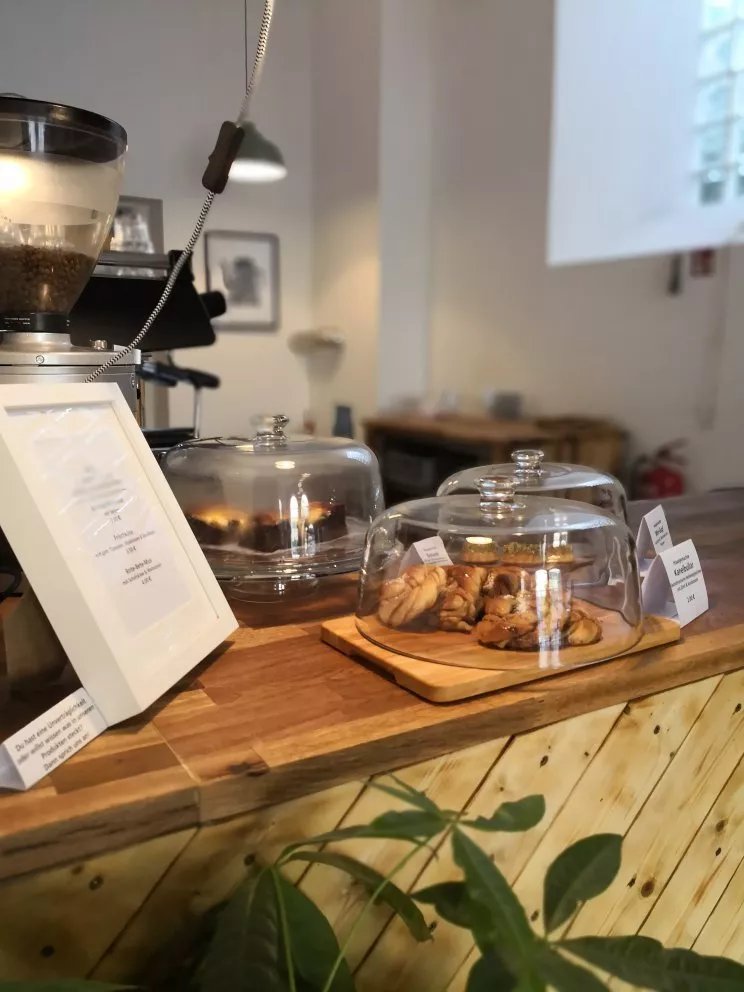 Kofi Coffeebar & Roastery
