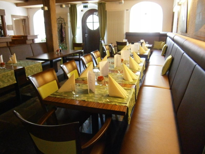Cafe Restaurant Am Hennesbau