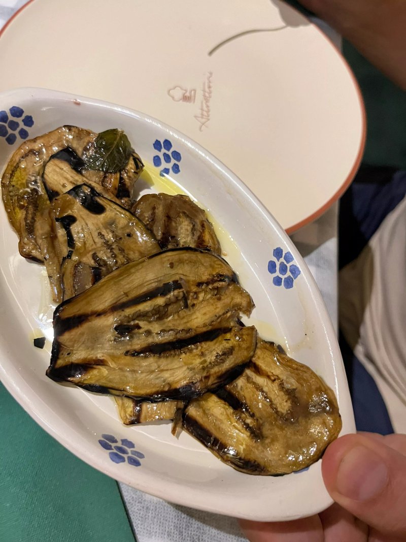 Attrattoria - cibo e vino