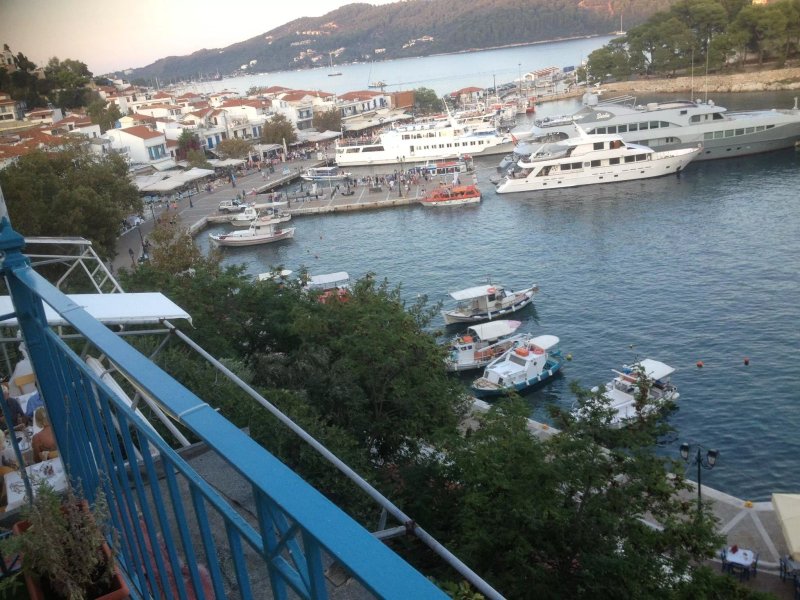 Taverna Amenos