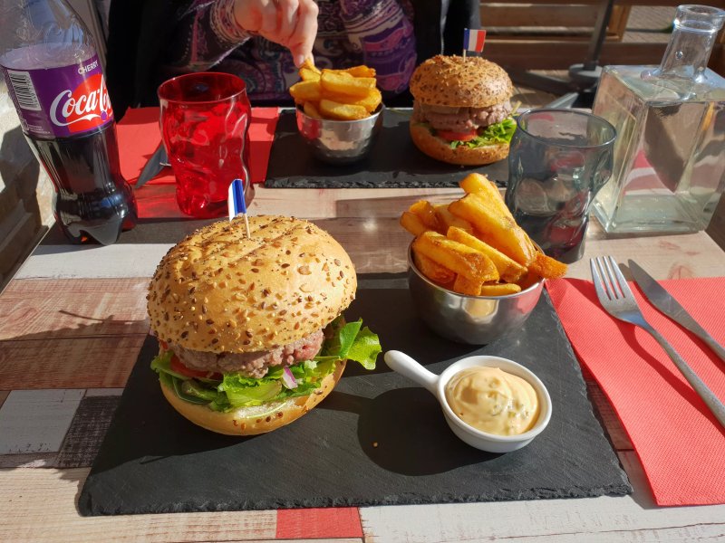 Cham'Burger