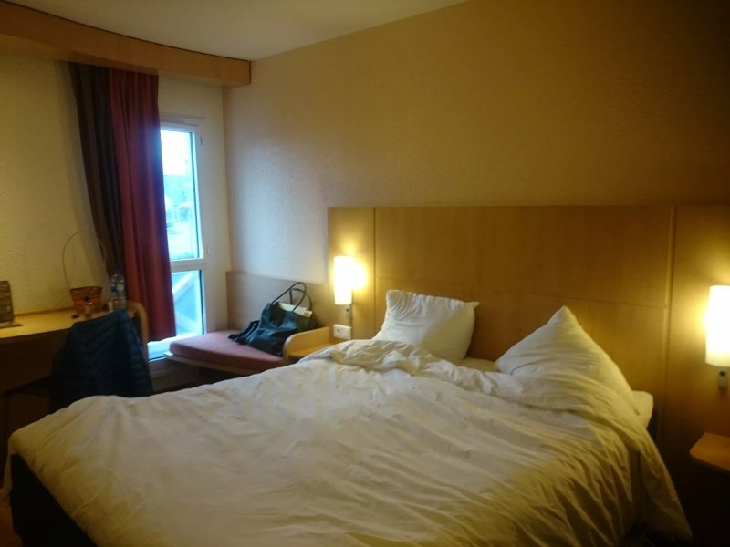 Ibis Issoire