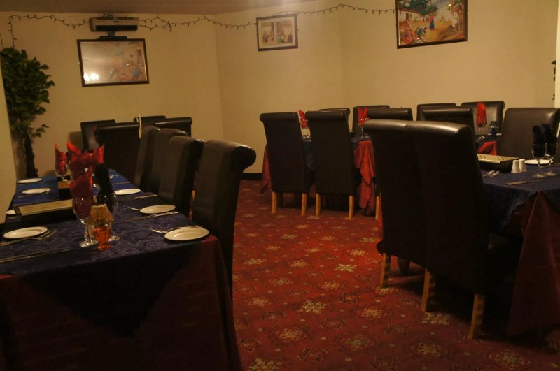 New Moon Tandoori Indian Restaurant