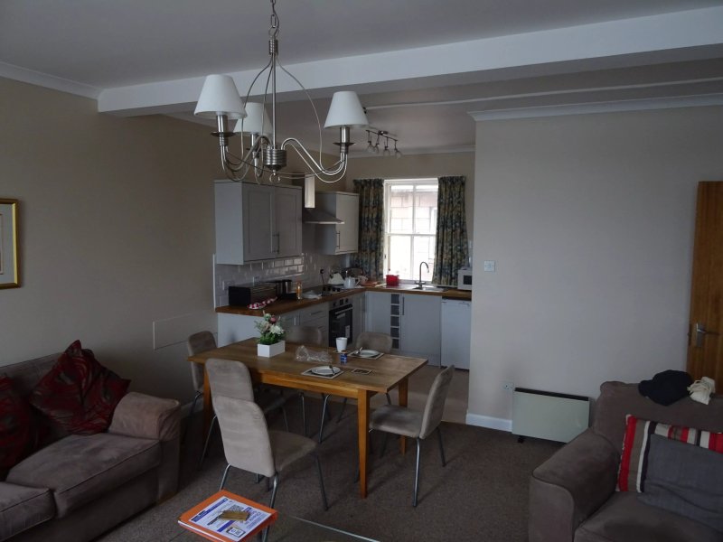 Kings Arms Holiday Apartments