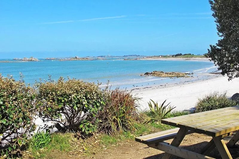 Stunning private villa for 2 people with TV, terrace and parking