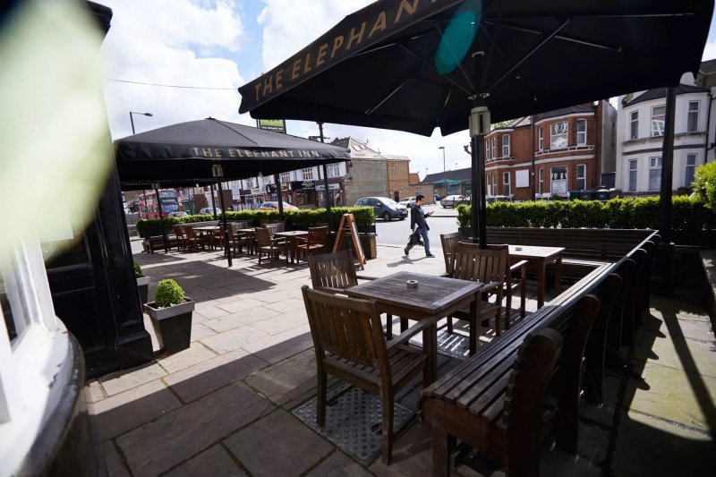 The Elephant Inn, Finchley