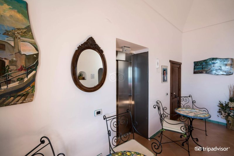 La Casa del Melograno