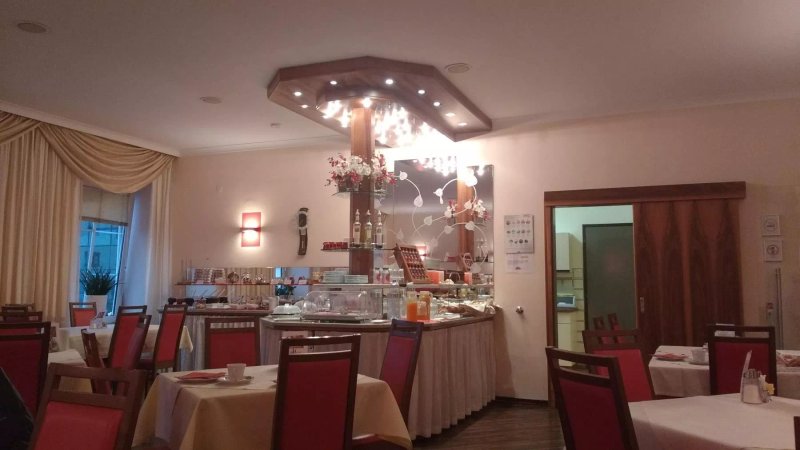 Hotel Goldener Brunnen