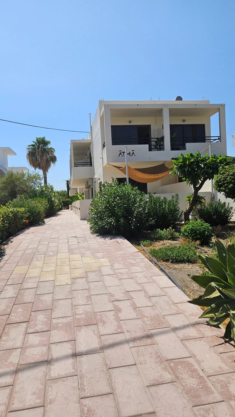 Atma Beach Rooms & Suites