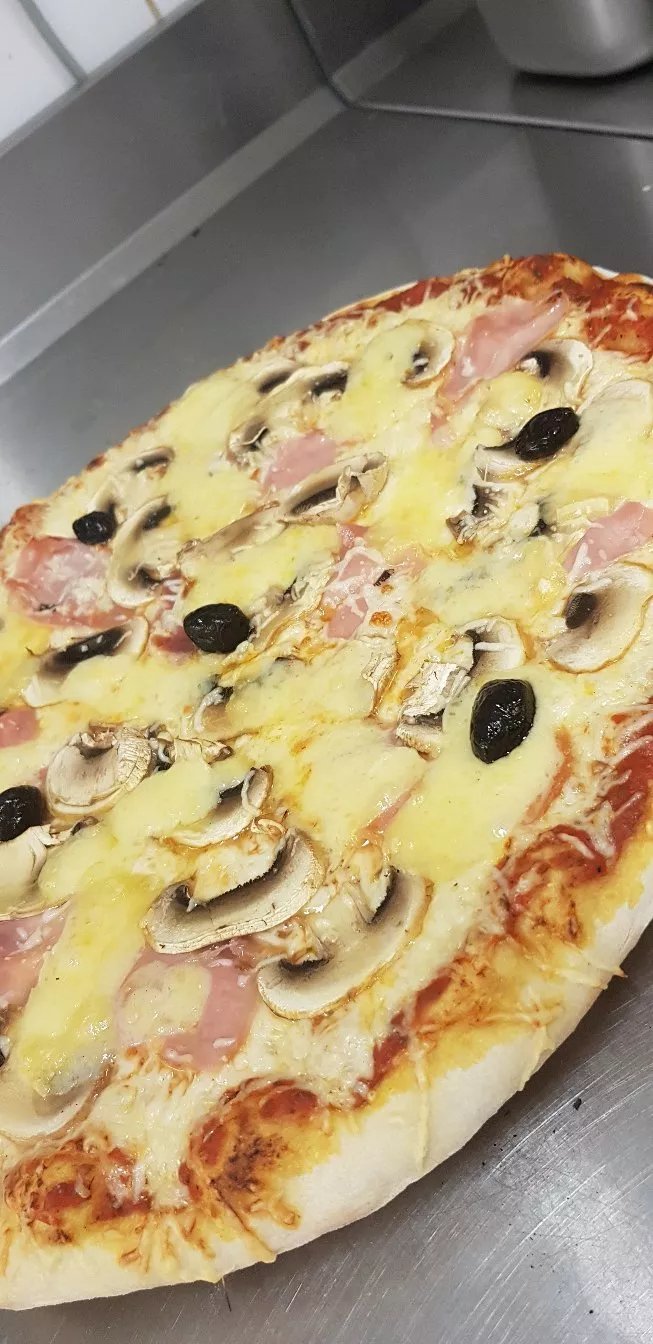 Pizz N Love