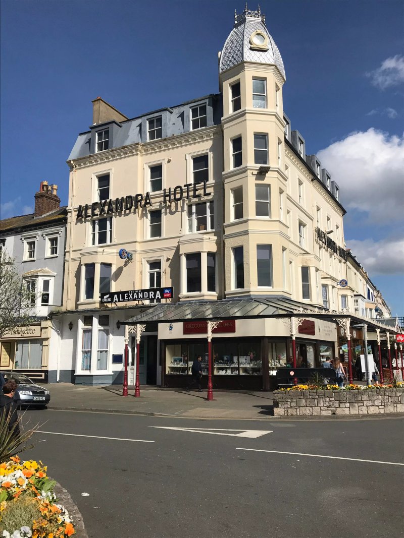 The New Alexandra Hotel