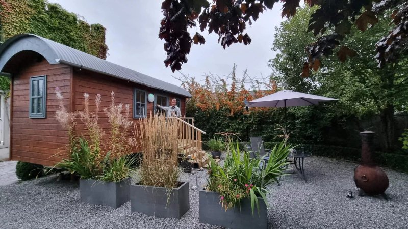 Lilac Hut Shepherds Hut