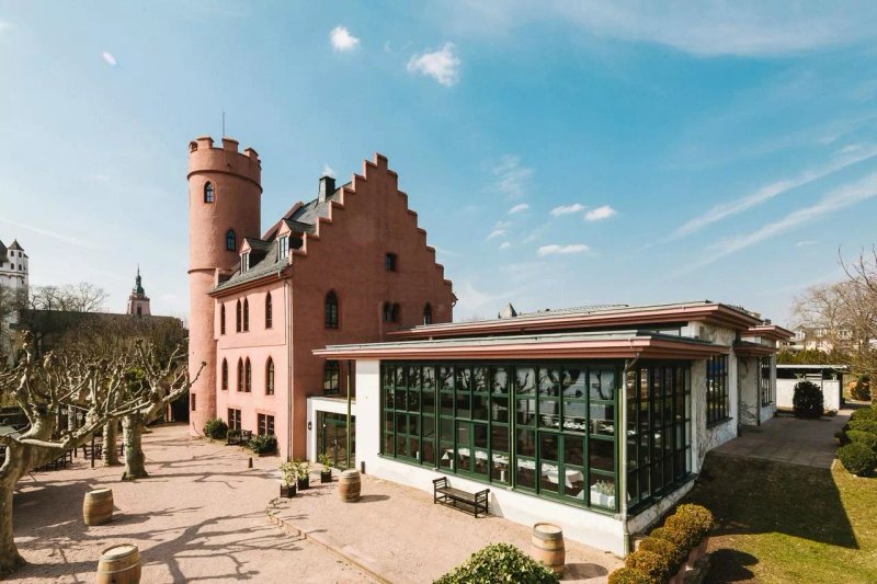 Burg Crass