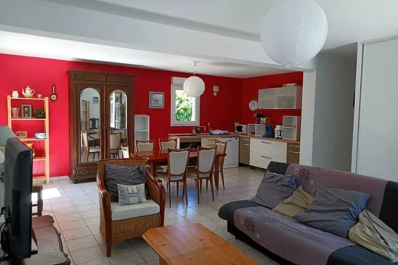 House at 500m from the page of Morgat